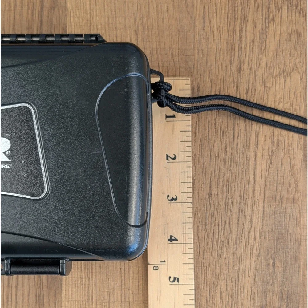 XIKAR Travel Humidor Black Waterproof Crushproof 5-Cigar Case